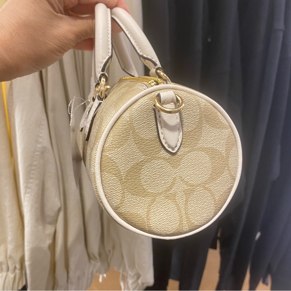 Last 1 ‼️Coach CK689 Lacey Crossbody In Signature Canvas Light Khaki Chalk - Picture 4 of 7